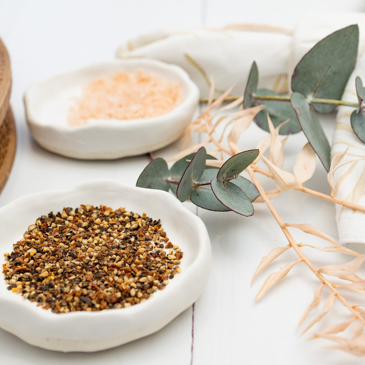 CERAMIC PETITE DISH [WHITE or DUCK EGG BLUE]