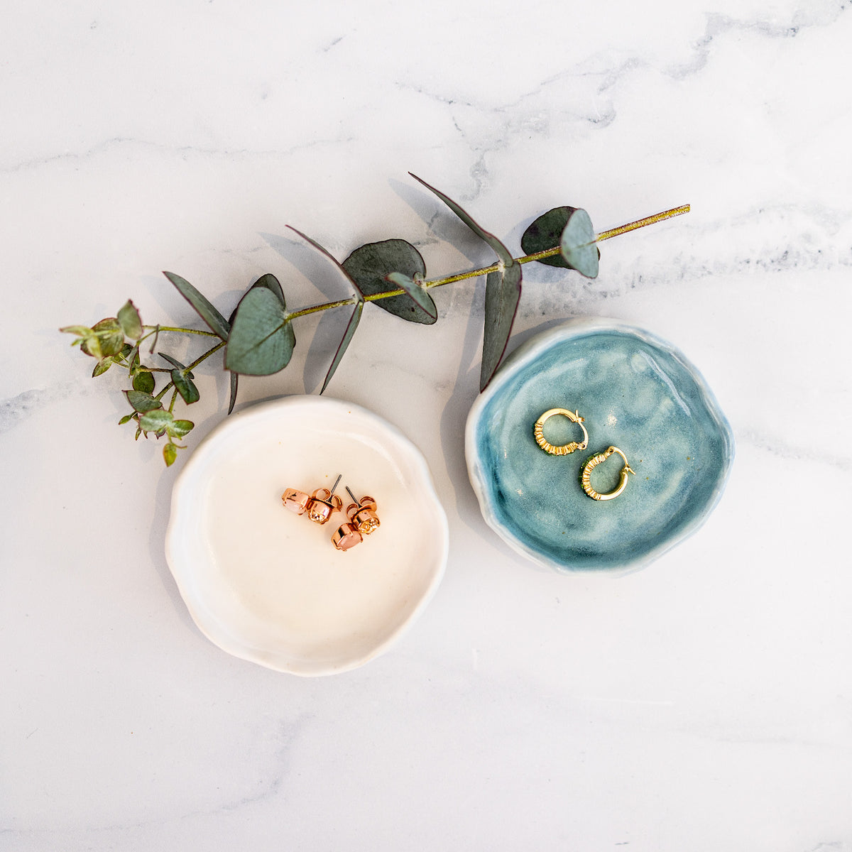 CERAMIC PETITE DISH [WHITE or DUCK EGG BLUE]