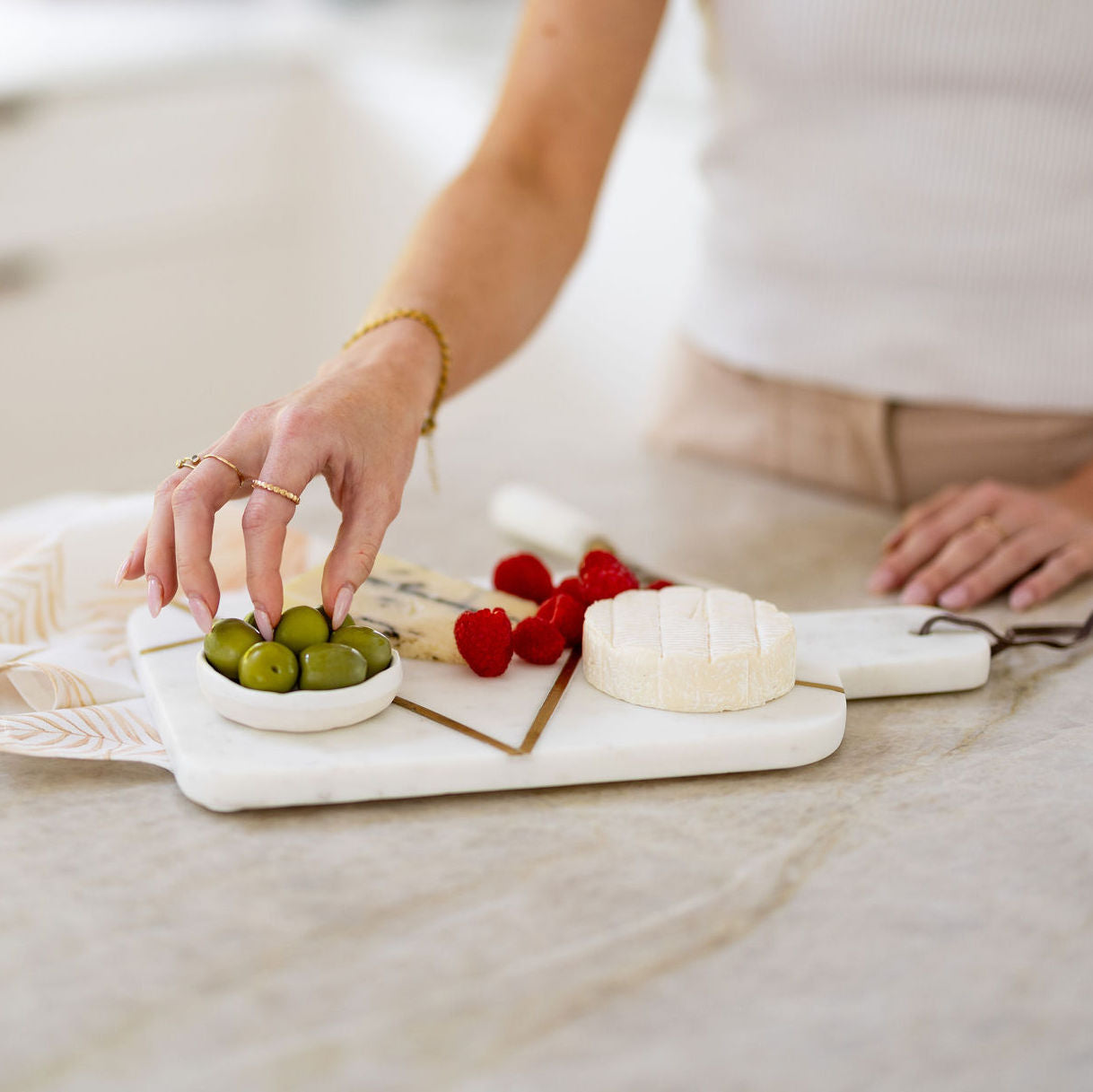 MARBLE AND BRASS CHEESE BOARD