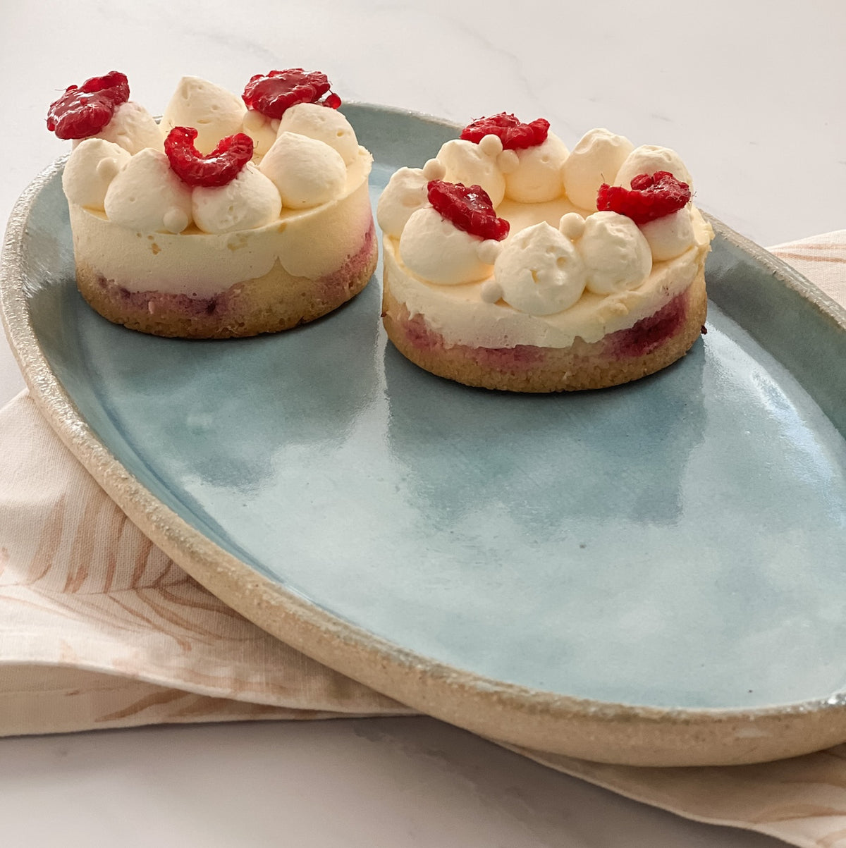 CERAMIC SERVING PLATE